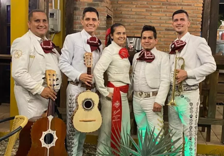 Mariachi Lucero de México